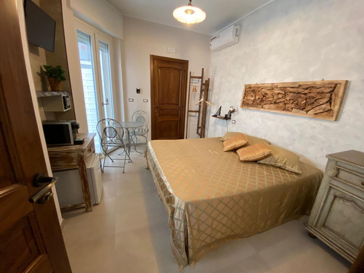 La Fontanella Bed & Breakfast Lecce Exterior photo